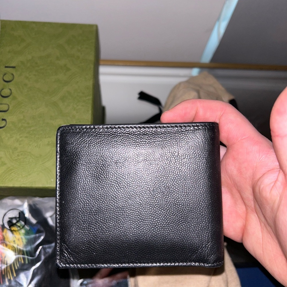 Saint Laurent Monogram East/West Wallet - Picture 7 of 7